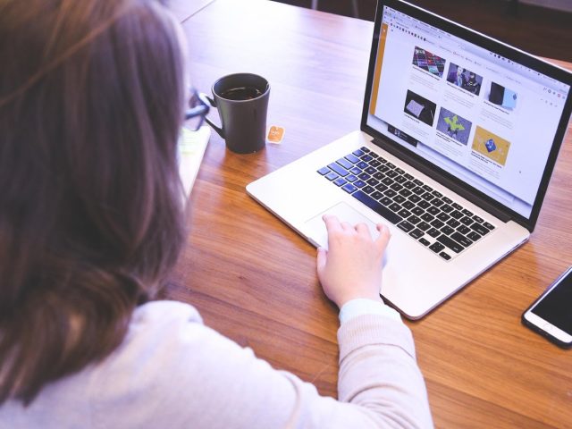 Comparatif solutions de gestion de catalogues fournisseurs