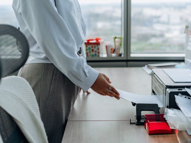 Pourquoi l’IA générative devient essentielle pour vos achats en entreprise